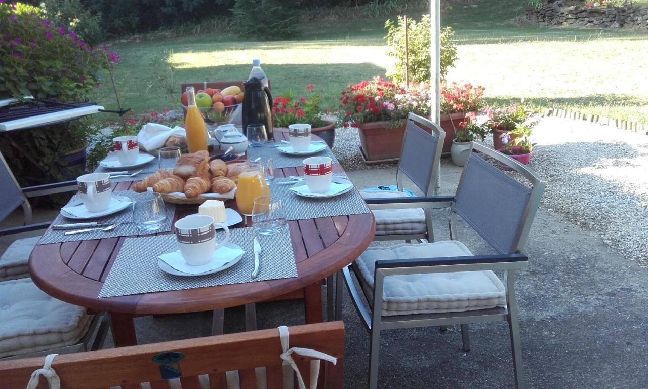 Chez Yvette , C'Est Chouette!! Bed & Breakfast Carcassonne Exterior foto